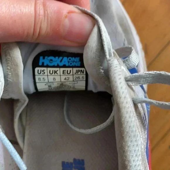 Hoka sneakers - Picture 11 of 13